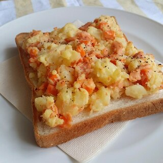 食パン✩ 簡単 サーモンポテサラ